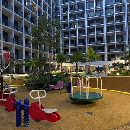 Shore 2 Residences, Tower 3, Moa Complex, Pasay City, Philippines Esterno foto