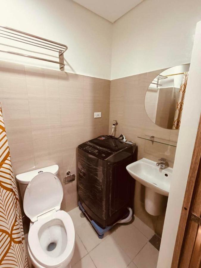 Shore 2 Residences, Tower 3, Moa Complex, Pasay City, Philippines Esterno foto