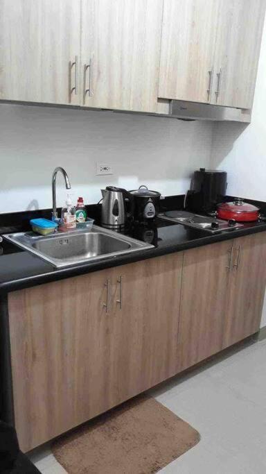 Shore 2 Residences, Tower 3, Moa Complex, Pasay City, Philippines Esterno foto